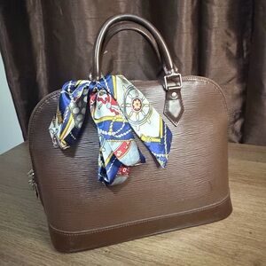 Epi Alma PM size authentic pre loved good condition